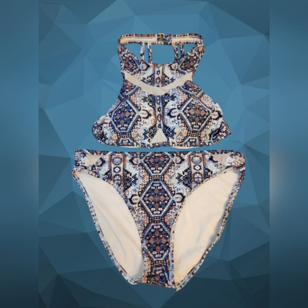 Bikini Top 18 Bottoms 16